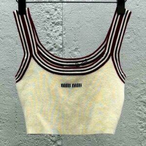 Miu Miu Women's  Fashion Sports Knit Vests-889